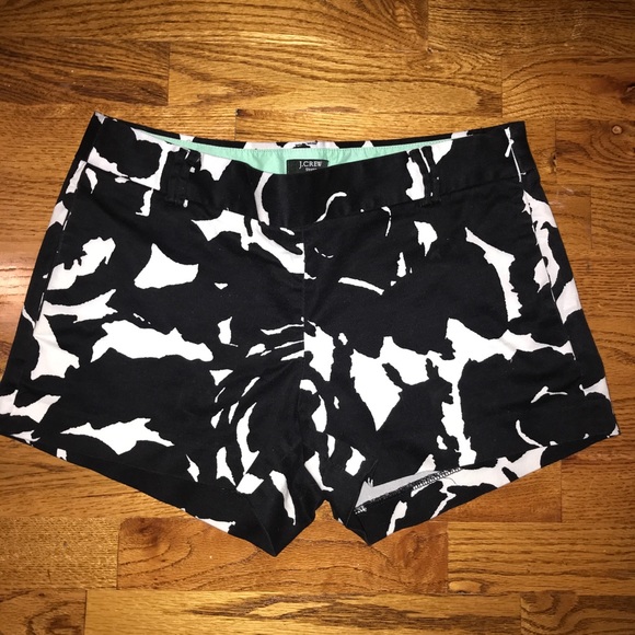 J. Crew Pants - 🦋J Crew Stretch Shorts